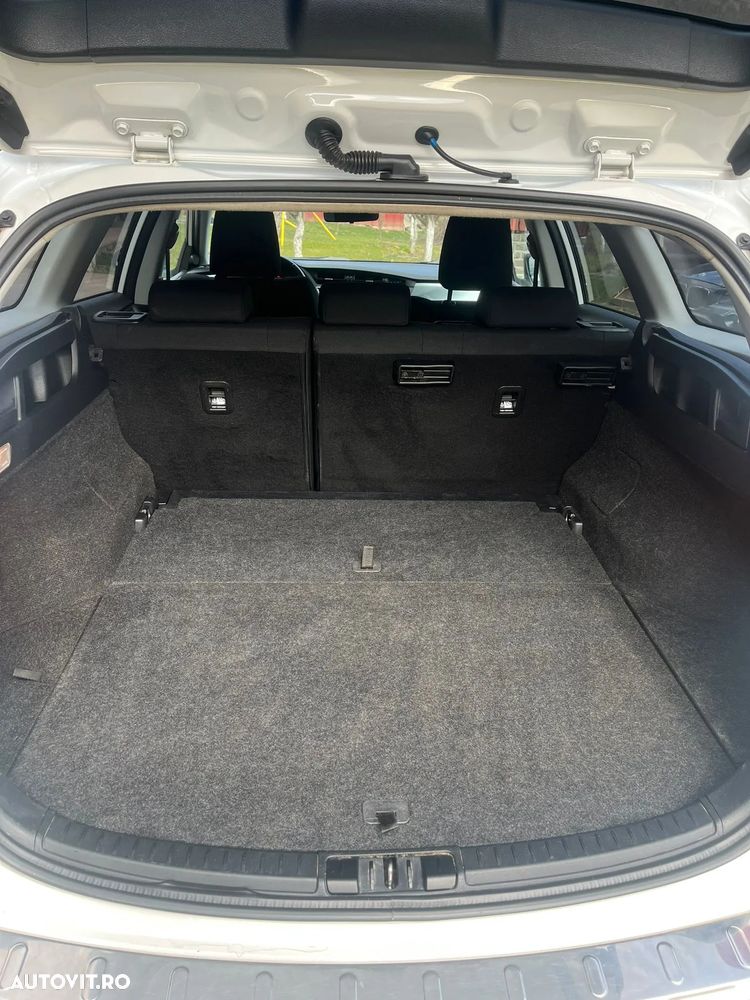 Toyota Auris 1.8 VVT-i Automatik Executive - 4