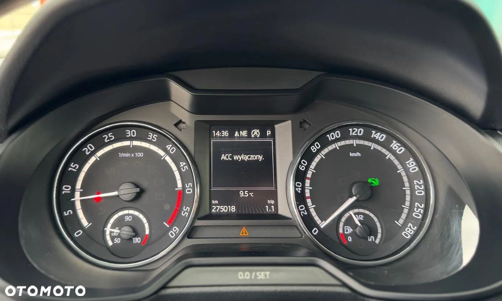 Skoda Octavia Combi 2.0 TDI 4x4 DSG RS - 21