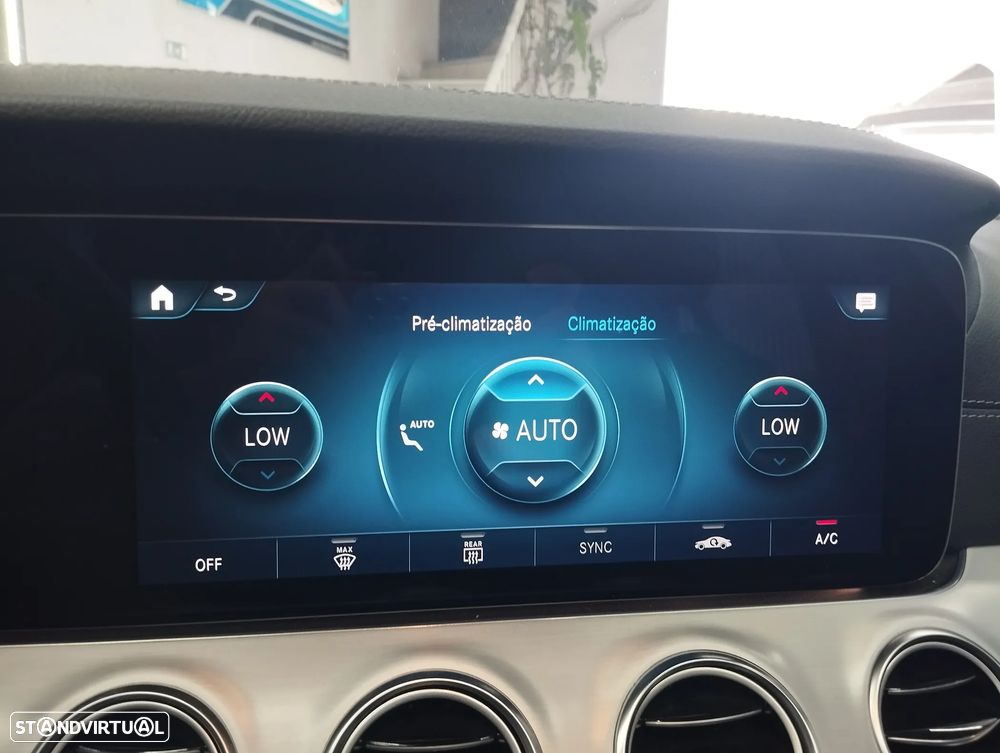 Mercedes-Benz E 300 de AMG Line - 36