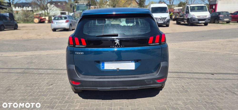 Peugeot 5008 1.5 BlueHDi Allure Pack S&S EAT8 - 14