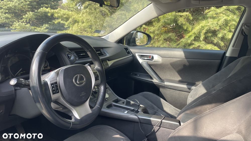 Lexus CT Standard - 17