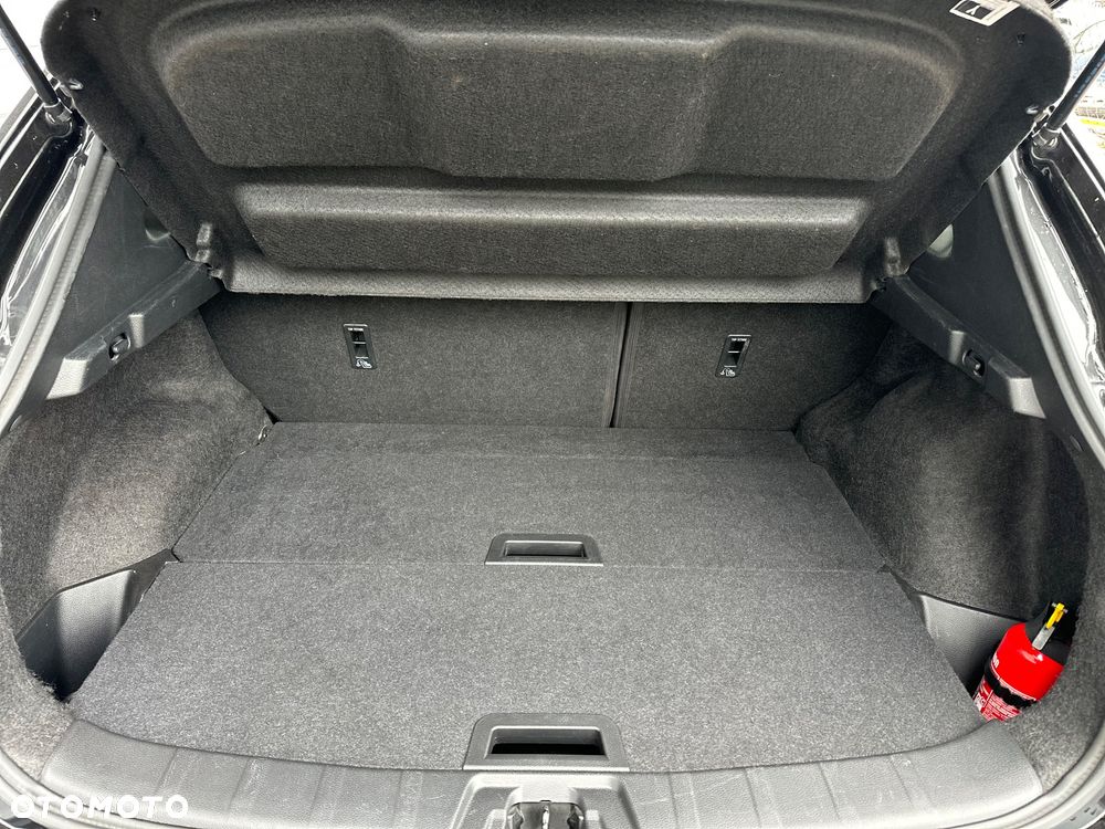 Nissan Qashqai 1.5 dCi TEKNA - 28