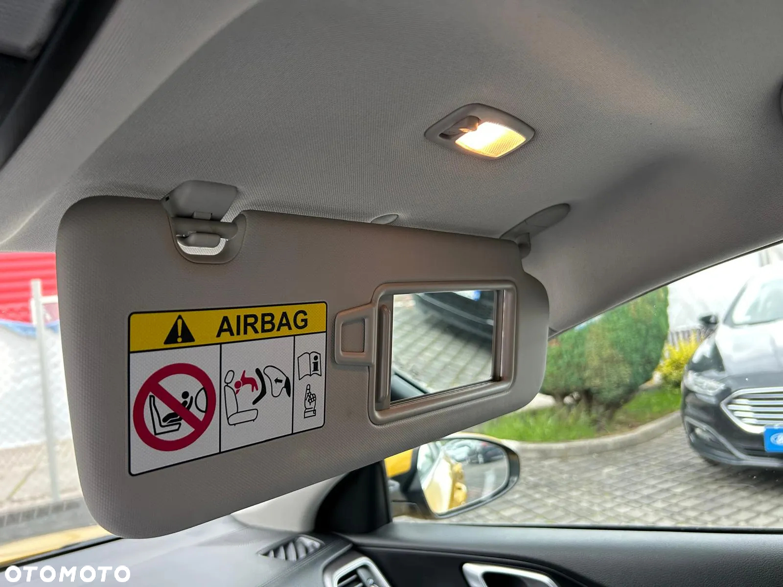 Kia XCeed 1.4 T-GDI M DCT - 13