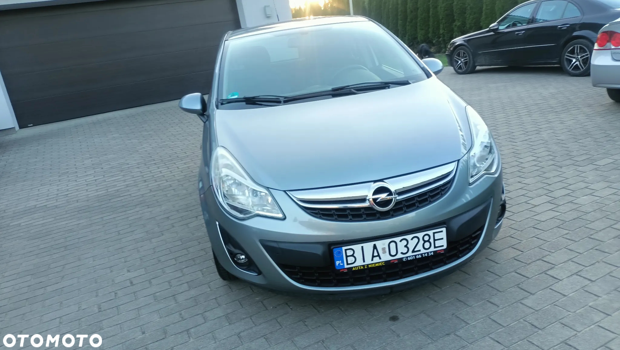 Opel Corsa 1.4 16V Satellite - 14