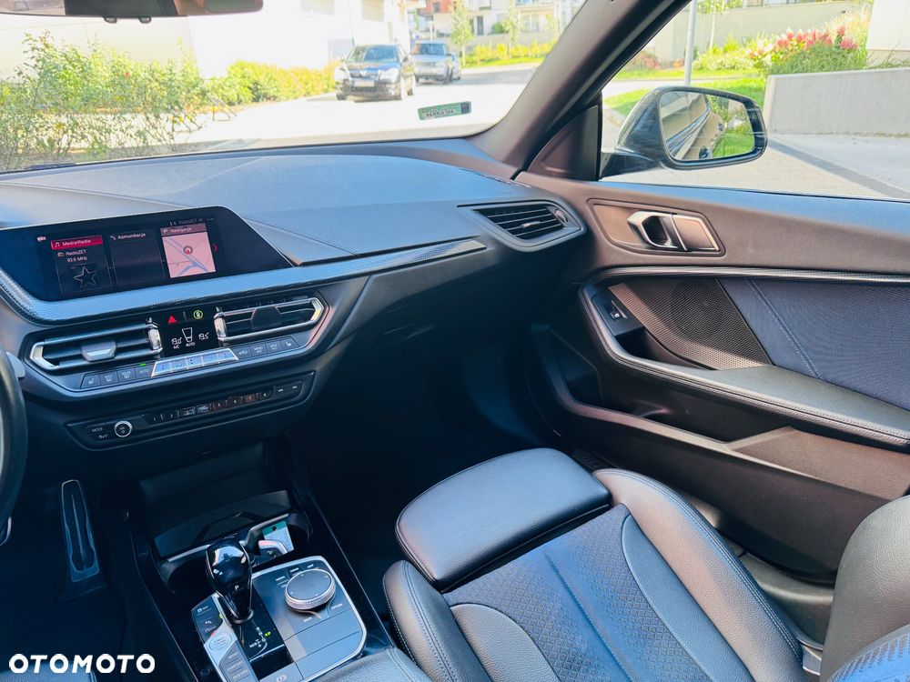 BMW Seria 2 218i M Sport - 20