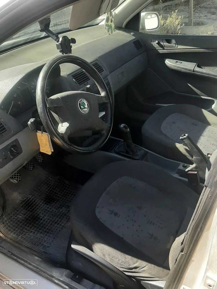 Skoda Fabia Break 1.4 TDi Attractive AC - 4