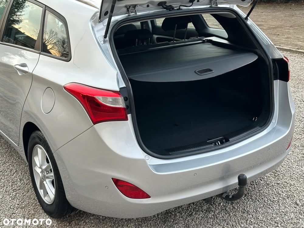 Hyundai i30 i30cw 1.6 CRDi Trend - 13