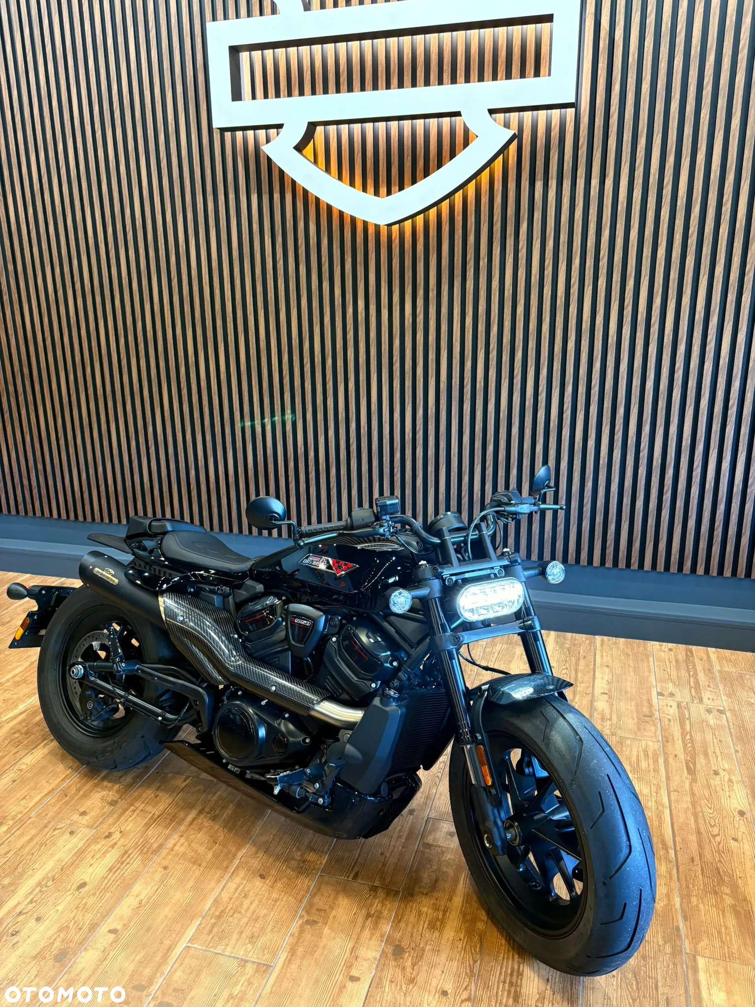 Harley-Davidson Sportster - 13