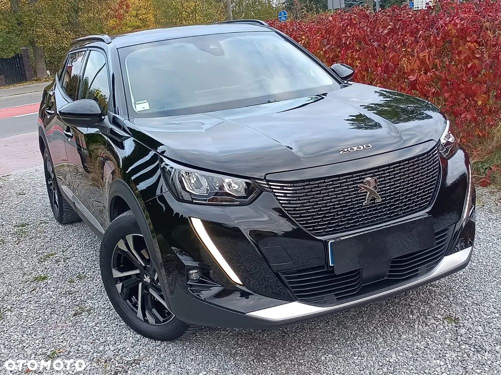 Peugeot 2008 PureTech 130 EAT8 GT - 6