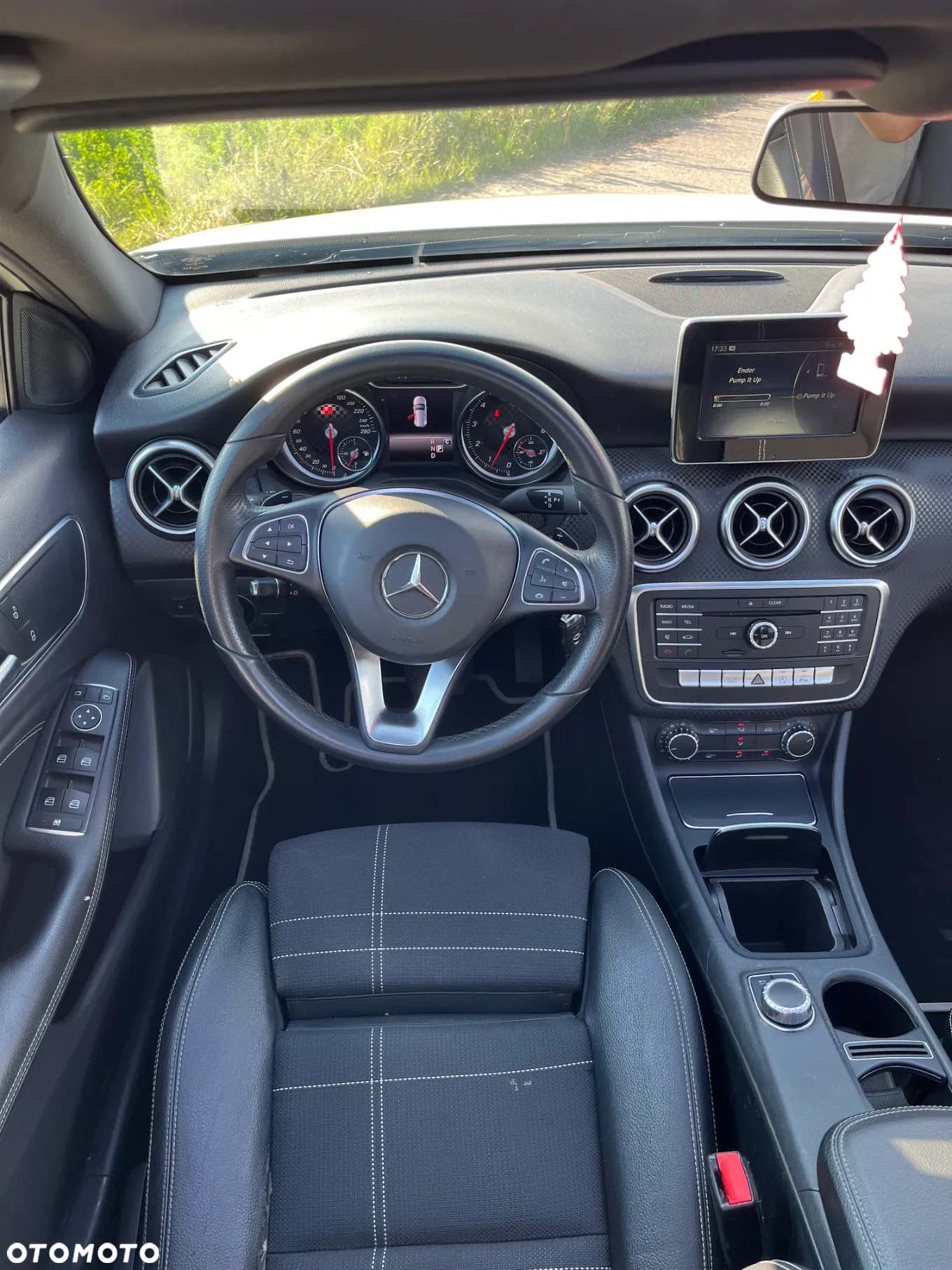 Mercedes-Benz Klasa A 180 (BlueEFFICIENCY) 7G-DCT - 14