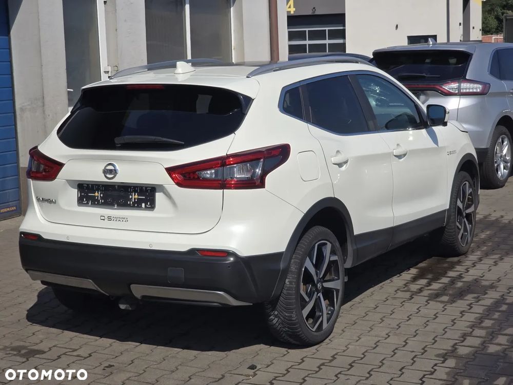 Nissan Qashqai 1.2 DIG-T N-Connecta EU6 - 1