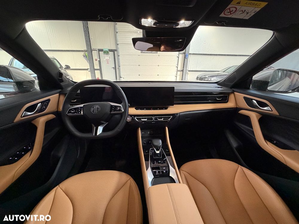 MG HS 1.5 T-GDi 7DCT Exclusive - 14