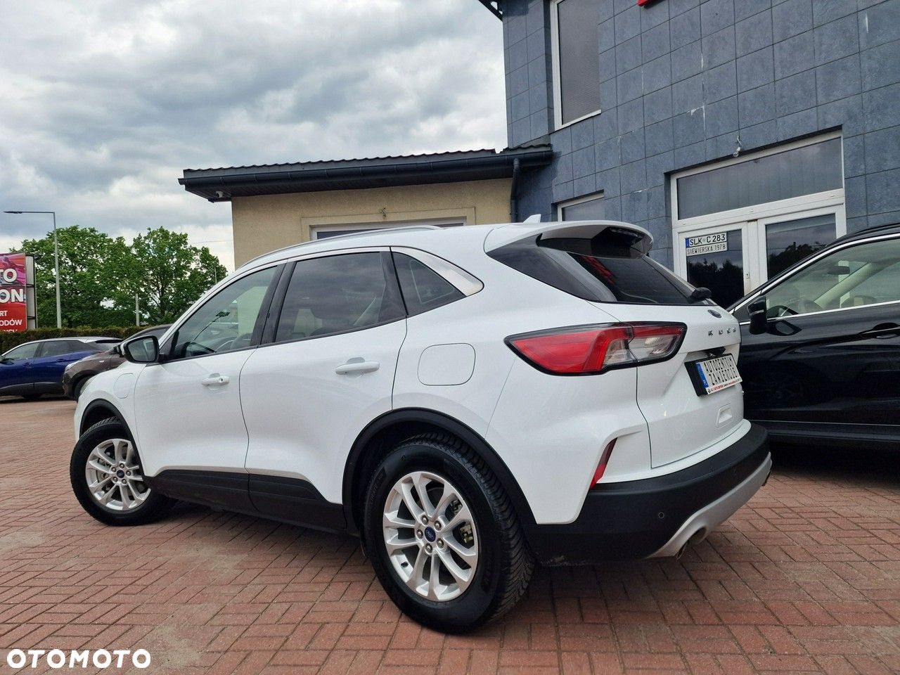 Ford Kuga - 4