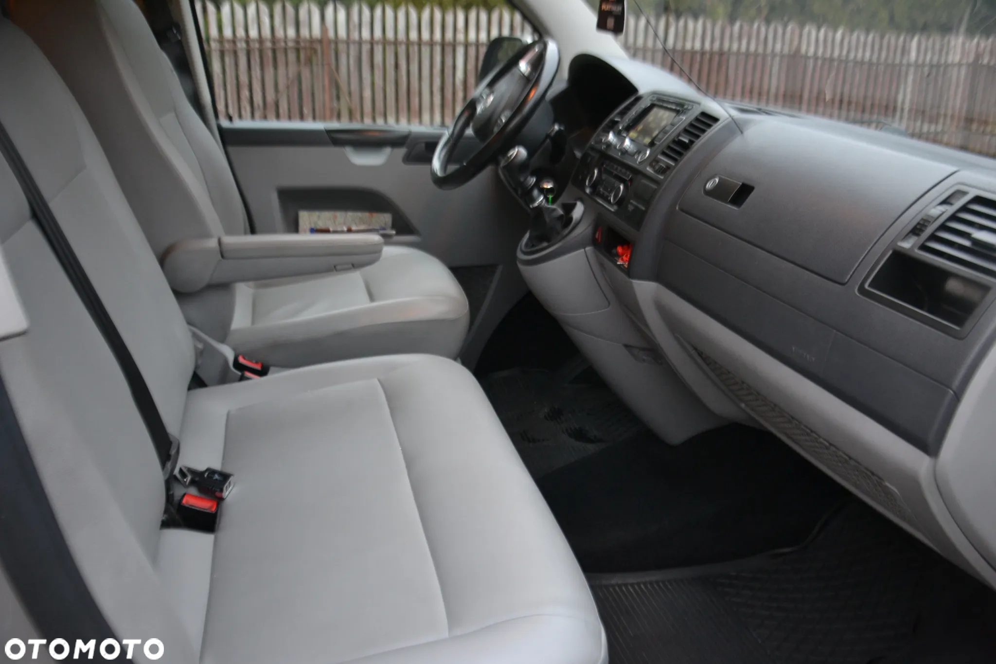 Volkswagen Caravelle BiTDI L2 Comfortline - 6
