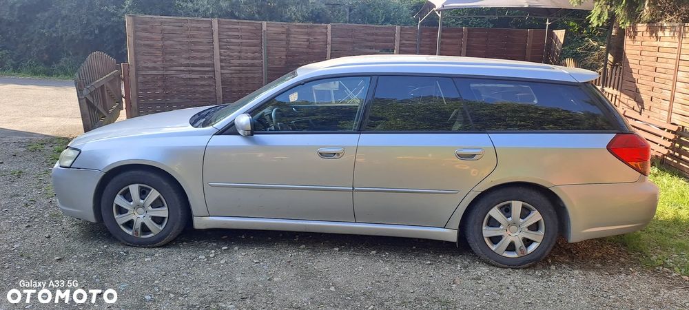 Subaru Legacy 2.0R GL - 3