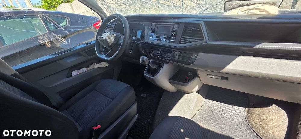 Volkswagen Transporter - 10