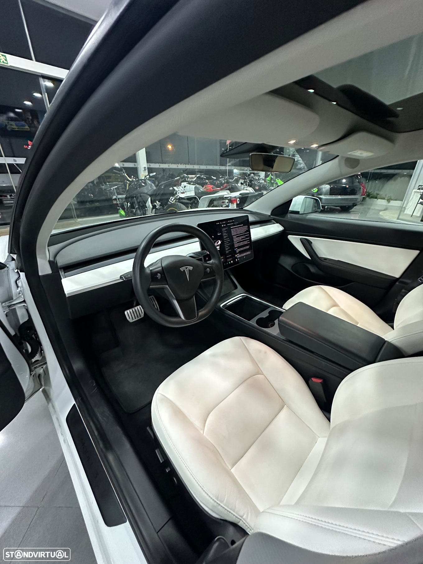Tesla Model 3 Performance Dual Motor AWD - 14