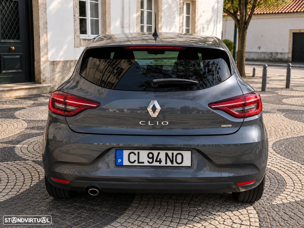 Renault Clio - 6