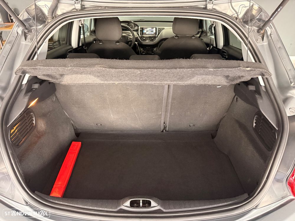 Peugeot 208 1.2 PureTech Style - 20