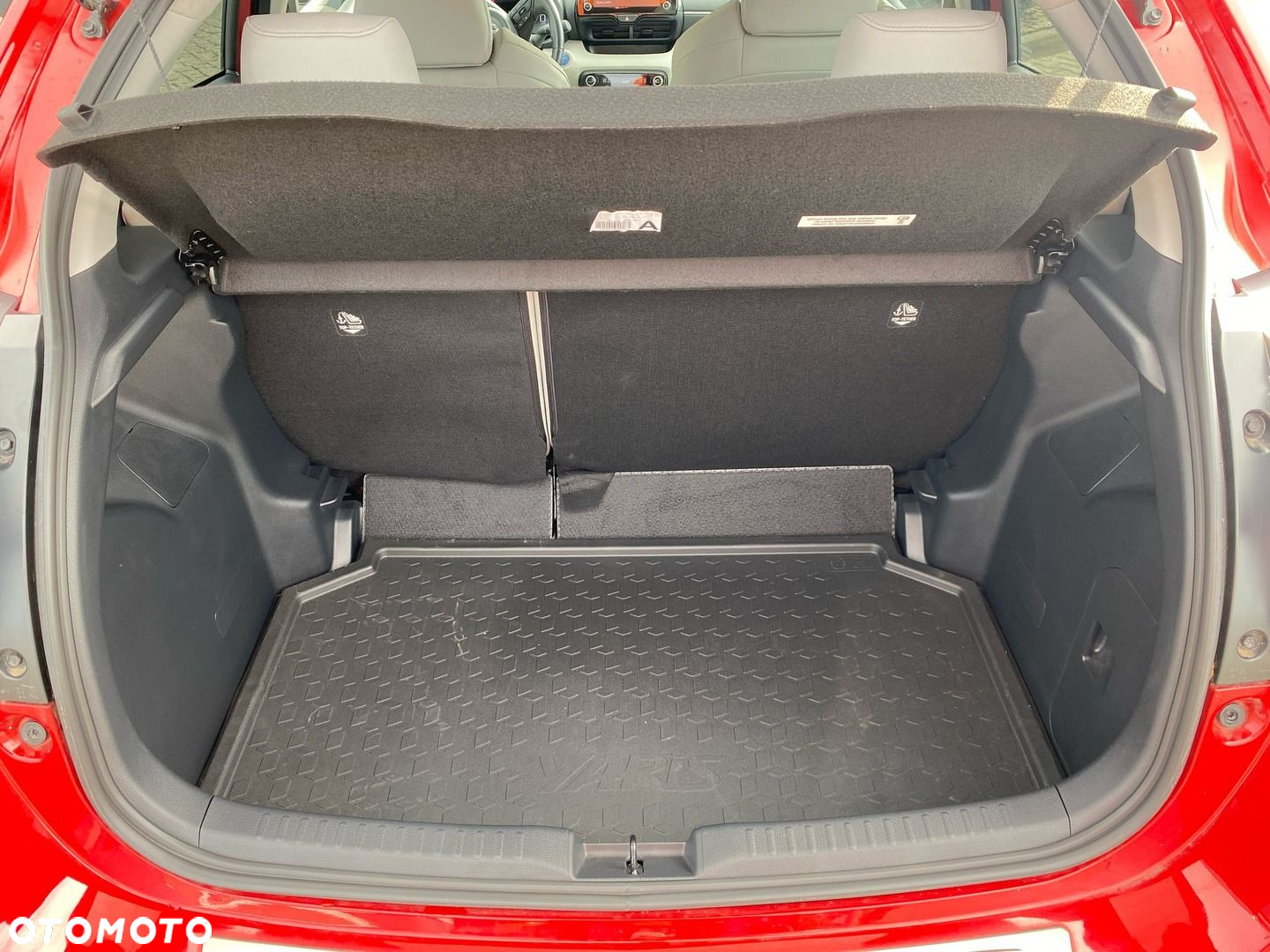 Toyota Yaris - 7
