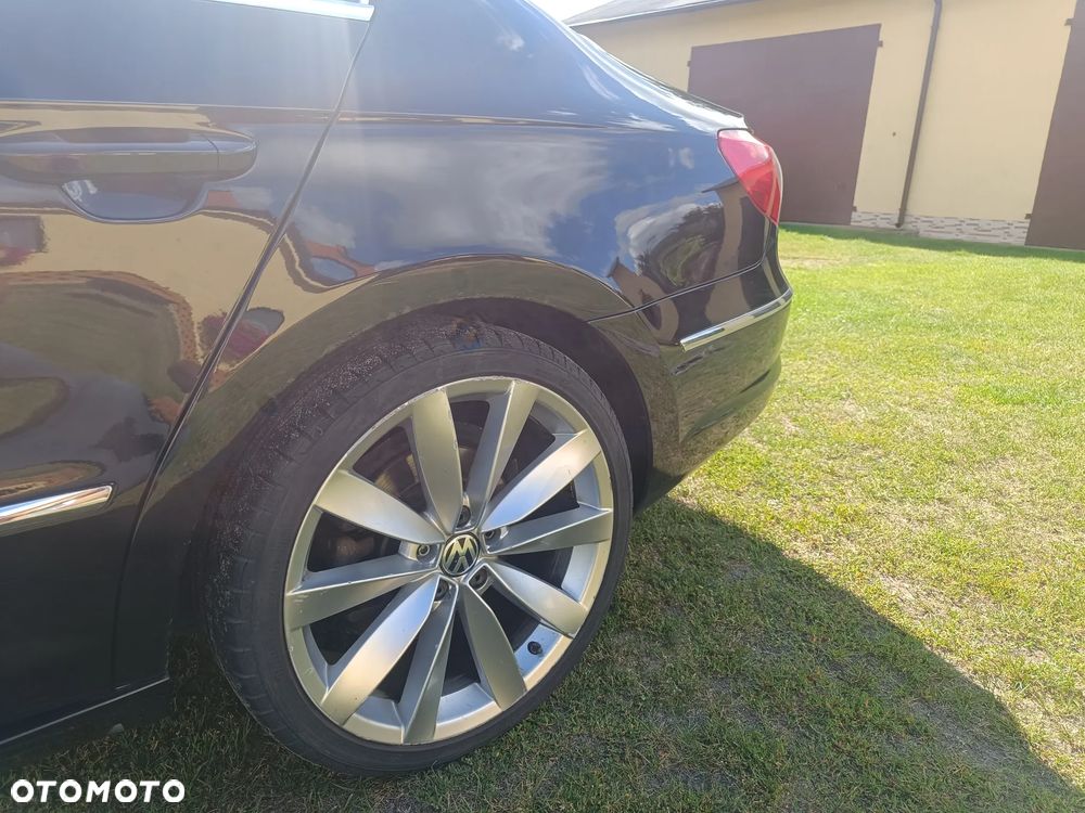 Volkswagen Passat CC - 20