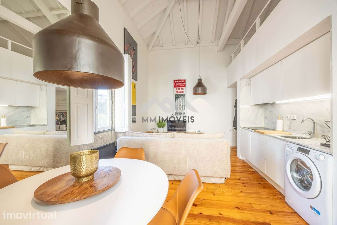 Apartamento T0 Mezzanine – Baixa do Porto | Rua da Alegria - Grande imagem: 2/23