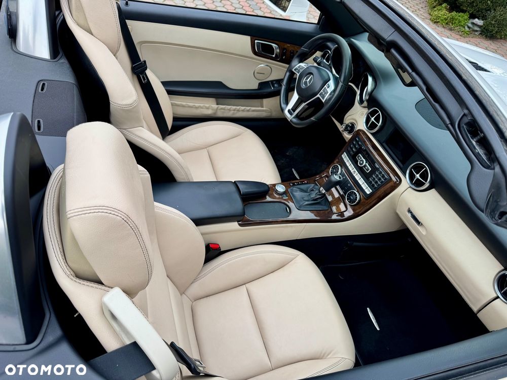 Mercedes-Benz SLK - 19