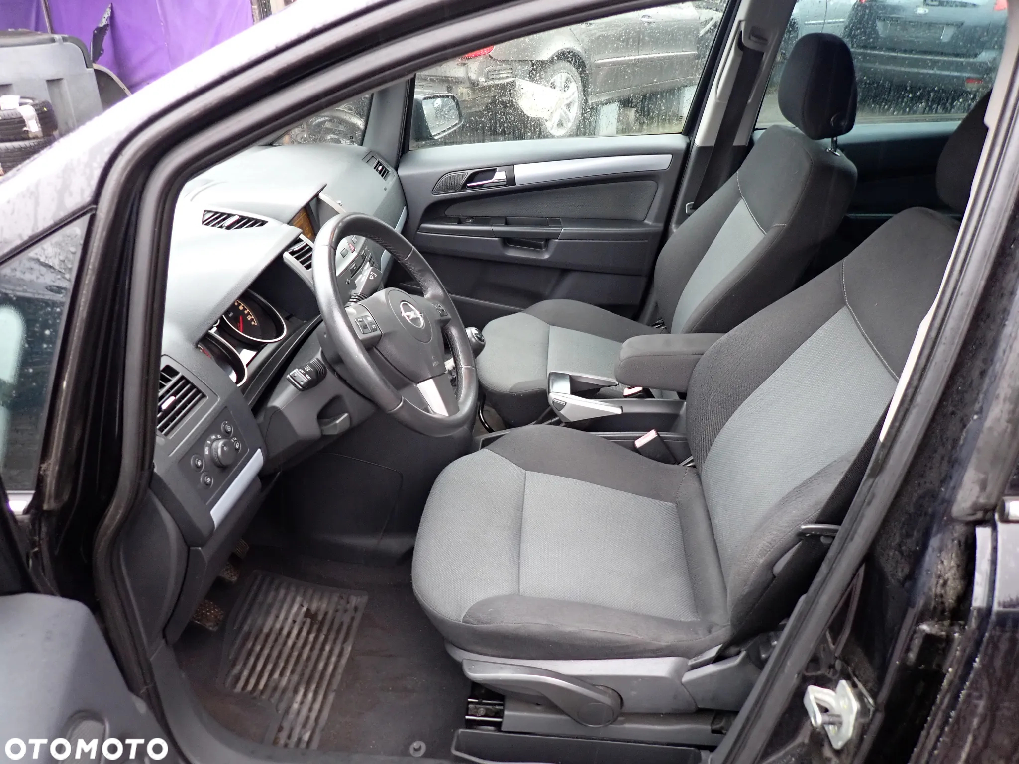 CZĘŚCI -Opel Zafira B II 1,9CDTI Z19DTH 150KM 6B M32 LAKIER 20R 2006r. INDEX - 9314 - 7