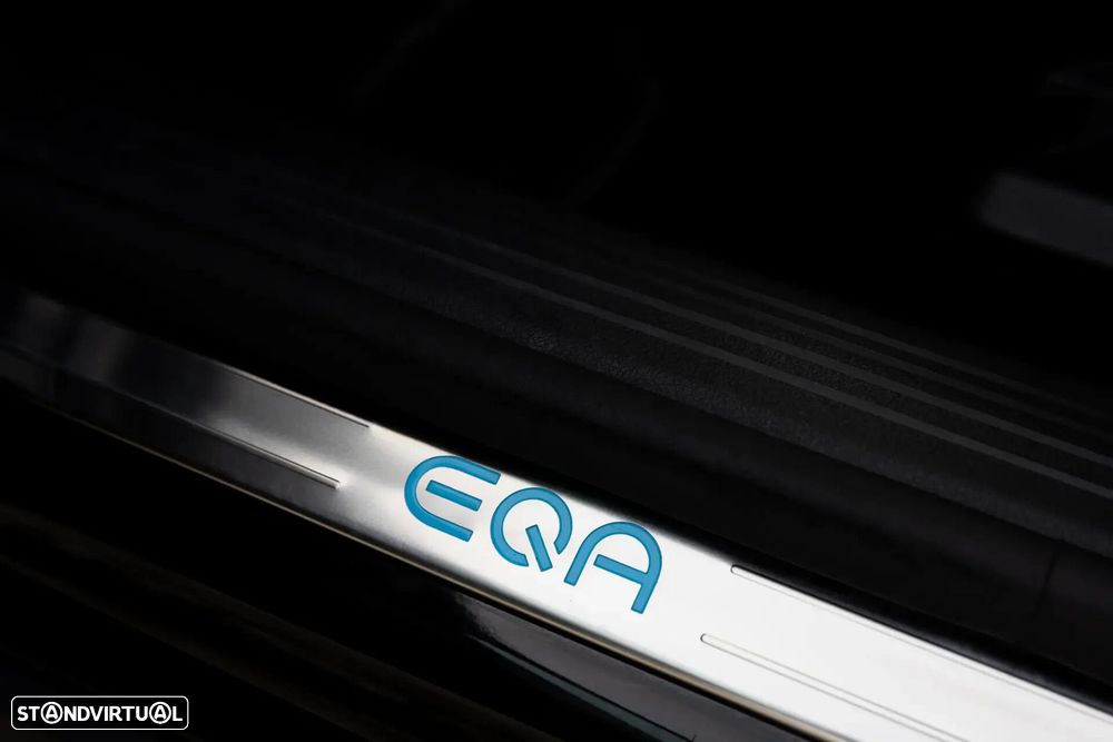 Mercedes-Benz EQA - 13