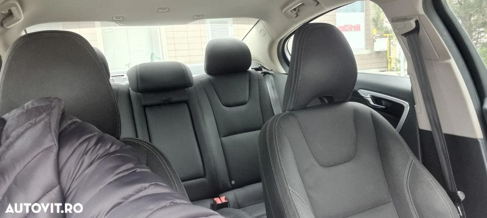 Volvo S60 D2 Start-Stop Momentum - 14