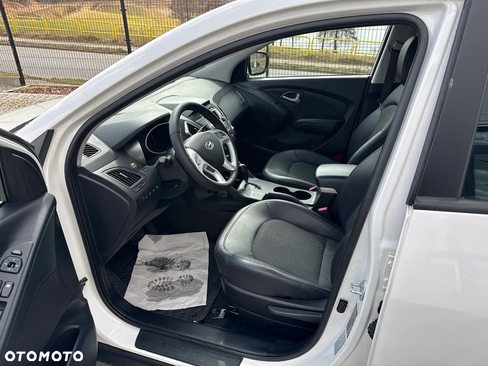 Hyundai ix35 - 11