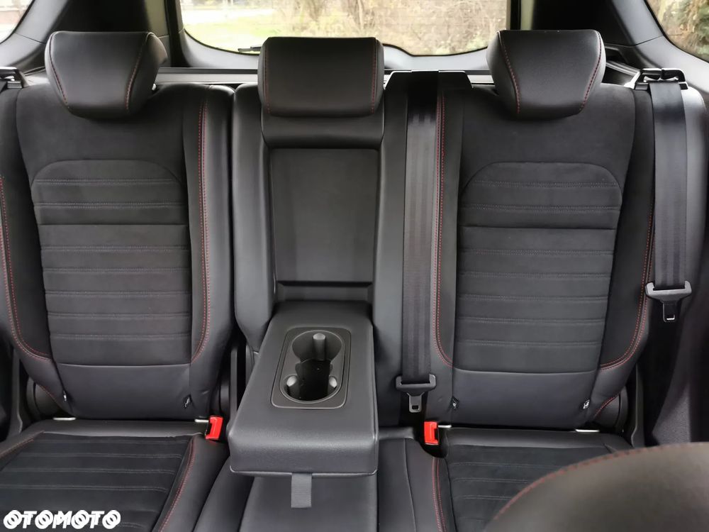 Ford Kuga 2.0 TDCi AWD ST-Line - 22