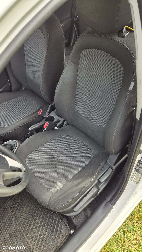 Hyundai i20 1.2 Classic - 26