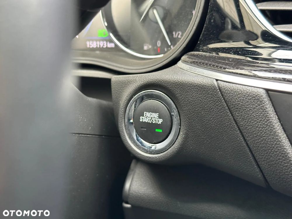 Opel Insignia 2.0 CDTI Business Elegance S&S - 12