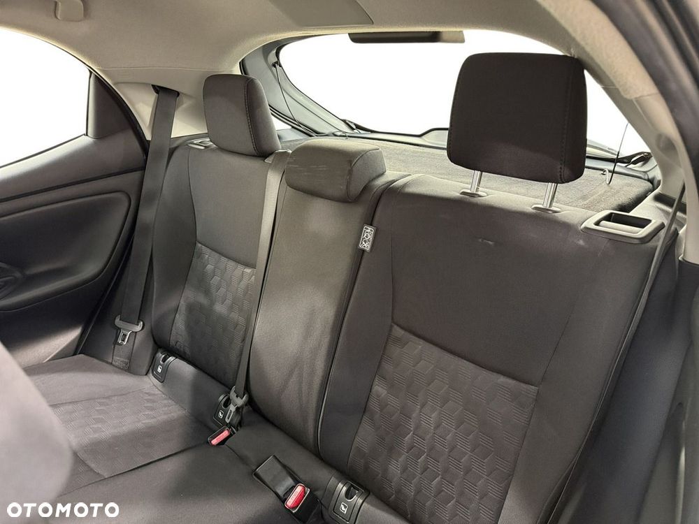 Toyota Yaris 1.5 Comfort - 13