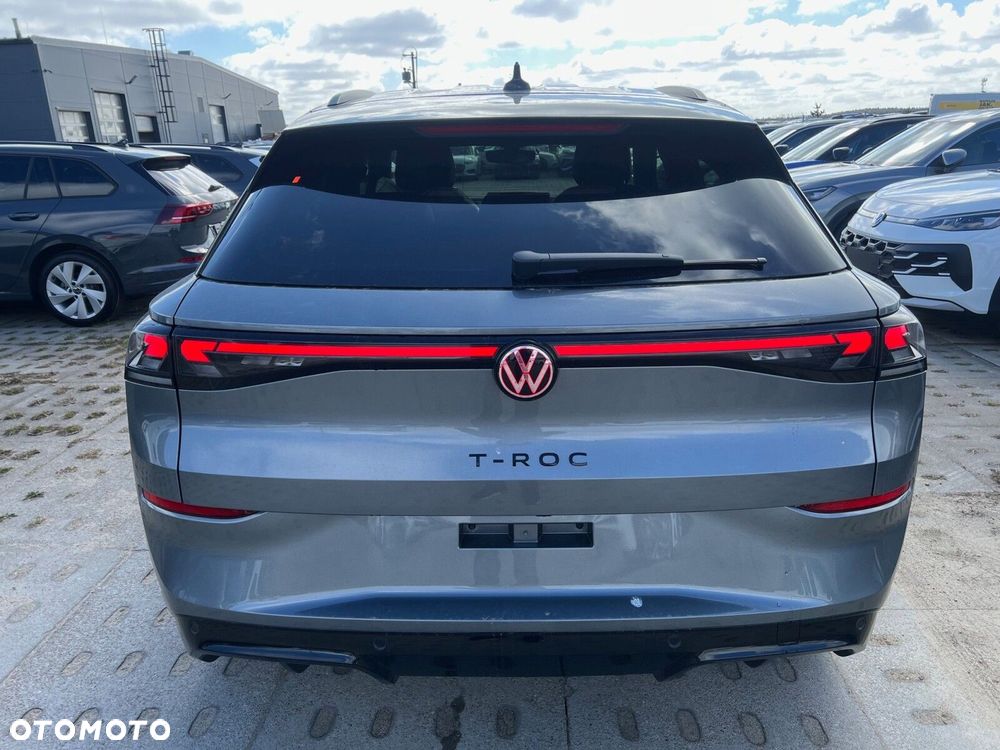 Volkswagen T-Roc - 4