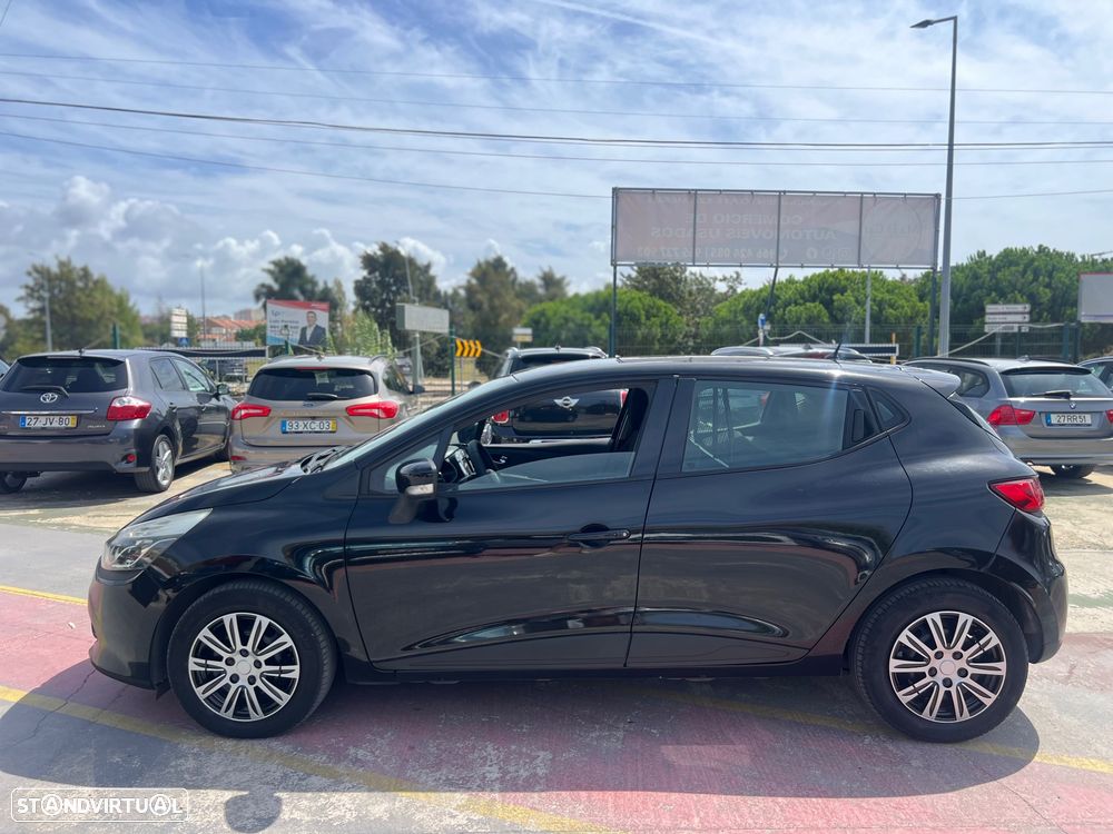 Renault Clio - 6