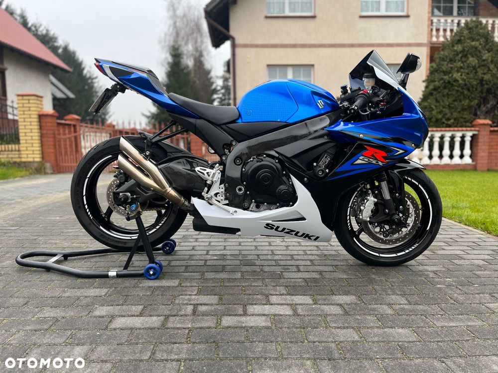 Suzuki GSX-R - 3