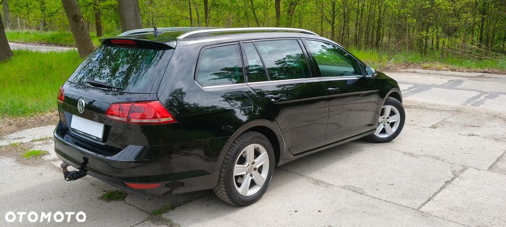 Volkswagen Golf 2.0 BlueTDI Highline - 14