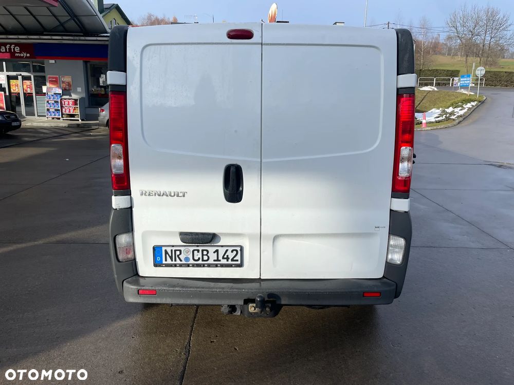 Renault Trafic - 10