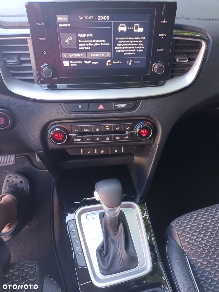 Kia XCeed - 9