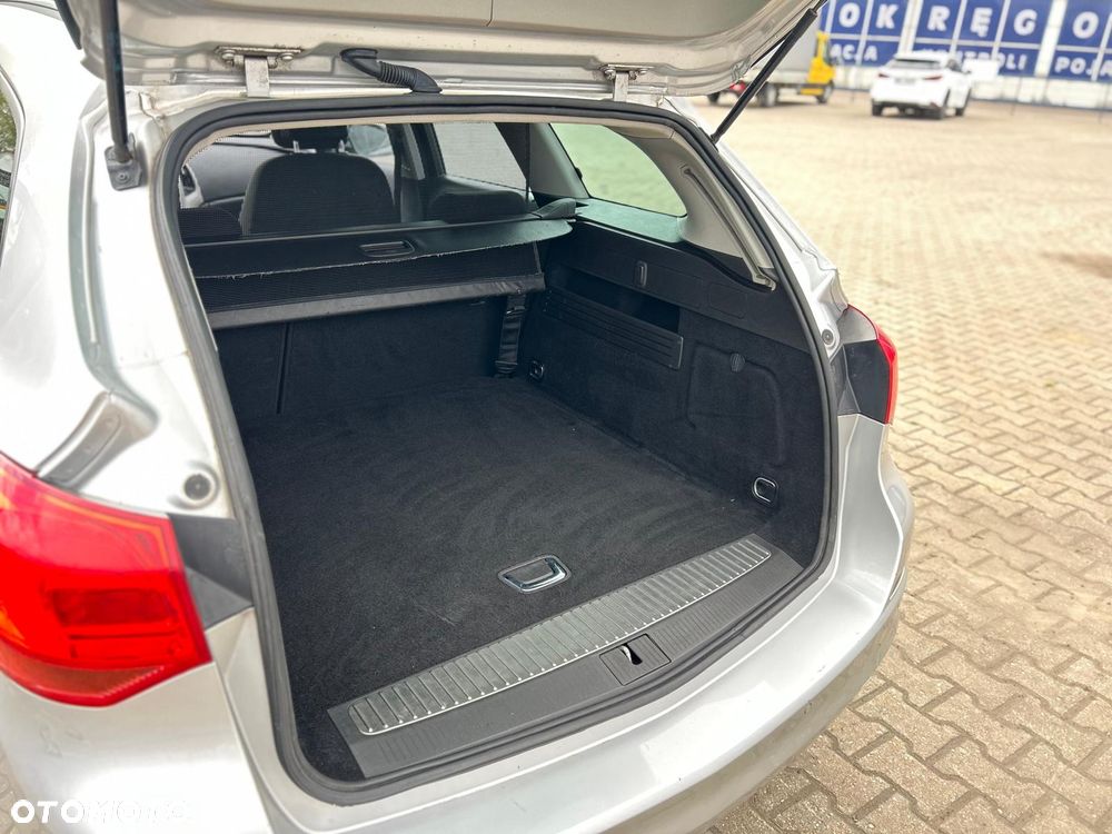 Opel Astra 1.4 T Enjoy - 6