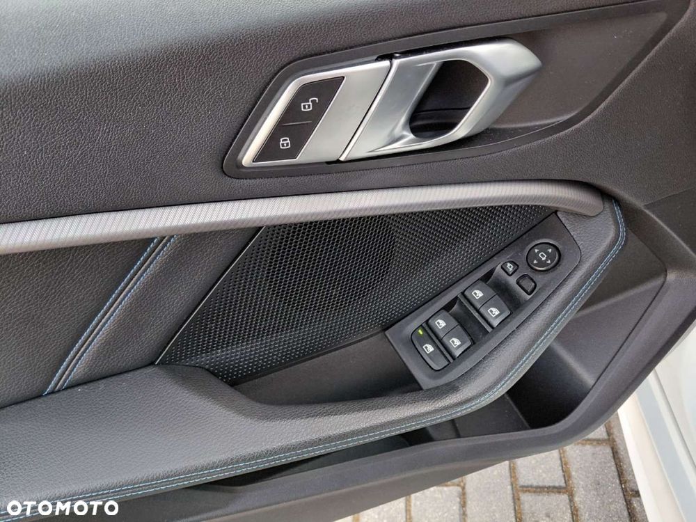 BMW Seria 1 - 11