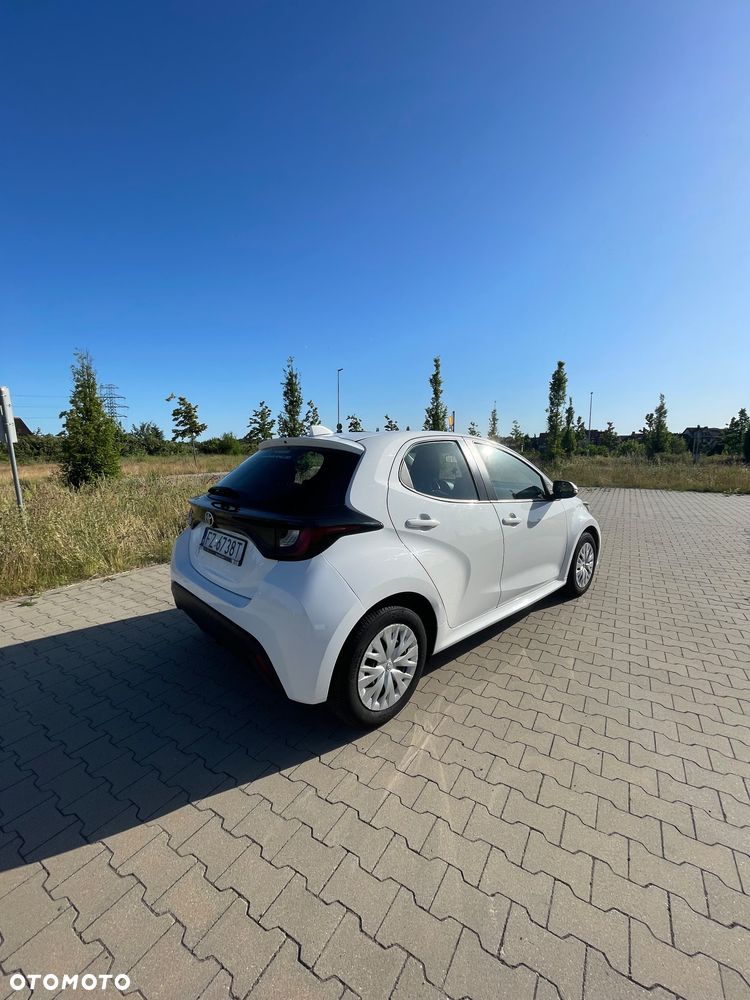 Toyota Yaris 1.5 Comfort - 2
