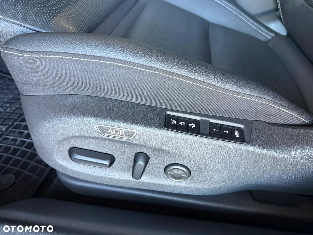 Opel Insignia 2.0 CDTI Business Elegance S&S - 29