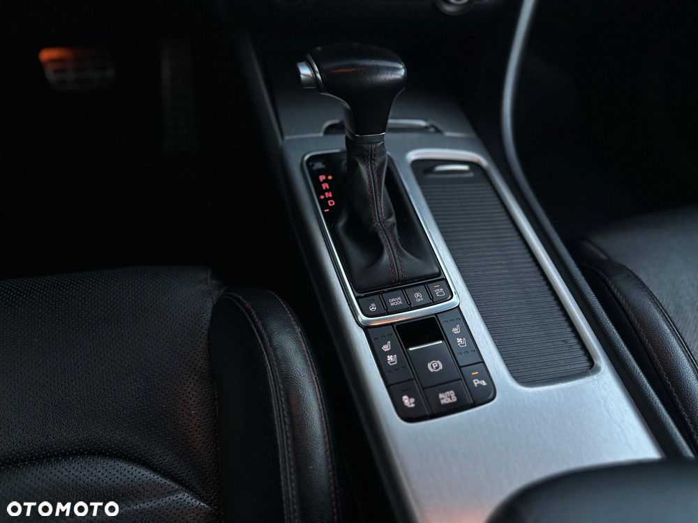 Kia Optima - 13