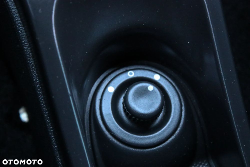 Dacia Duster 1.6 16V 105 4x2 Prestige - 33