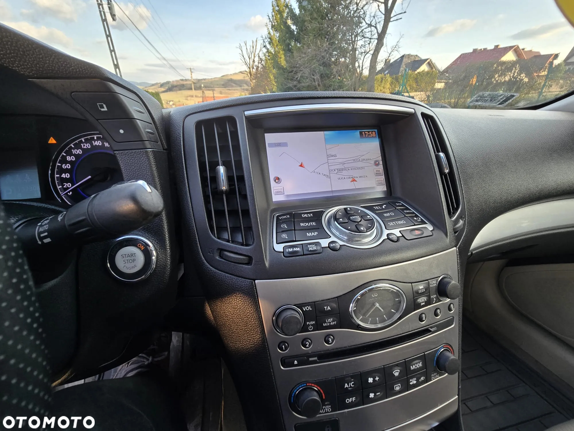 Infiniti G G37 AWD - 32