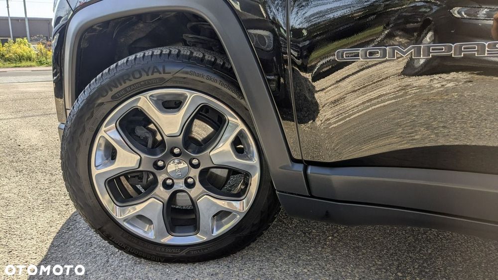Jeep Compass - 41
