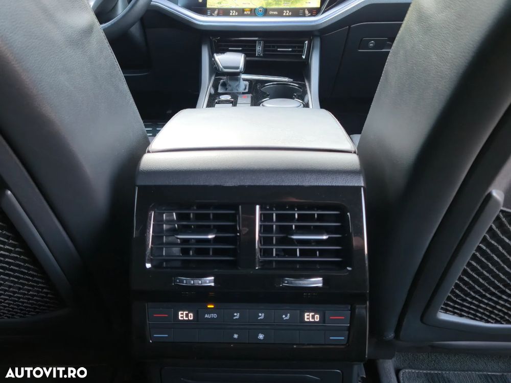 Volkswagen Touareg 3.0 V6 TSI OPF 4Motion Aut. R-Line - 23